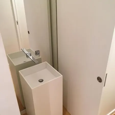 Deluxe Saldanha Plaza With Ac And Inside Parking Apartment