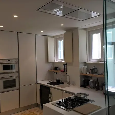 Deluxe Saldanha Plaza With Ac And Inside Parking Lisboa